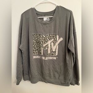 MTV Gray Sweatshirt with Leopard Print Logo Women’s Size Large
